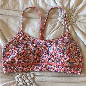 Lululemon sports bra